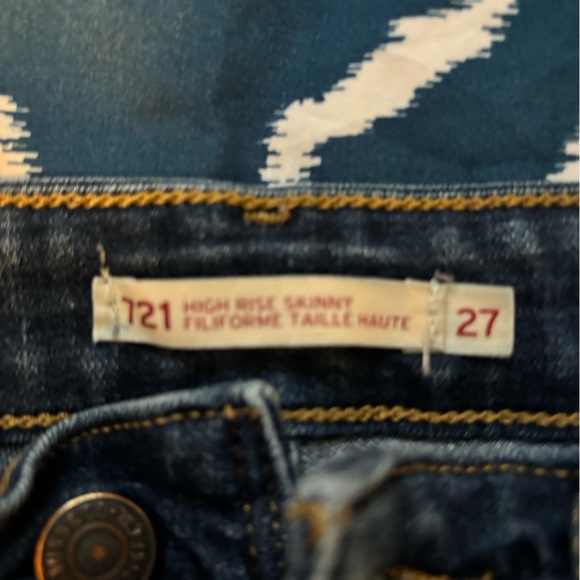 Levi’s 721 Highrise Skinny - Picture 3 of 4